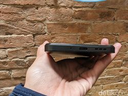 Menggenggam Poco C65, HP Rp 1 Jutaan Sudah Punya NFC