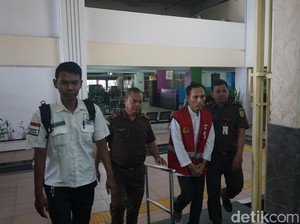 Tok! Roy Pembunuh Angeline Mahasiswi Ubaya Divonis 20 Tahun Penjara