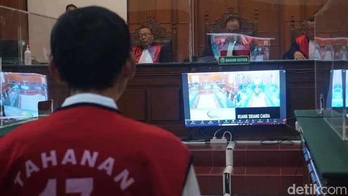Roy pembunuh mahasiswi Ubaya divonis penjara 20 tahun