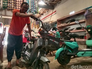 Singkatnya Sadi Nikmati Kejayaan Usaha Sewa Sepeda Listrik