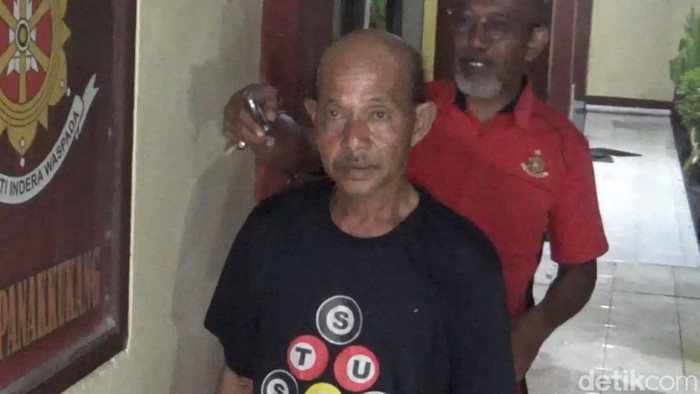Amir (60), curi motor tetangga di Makassar, Sulsel.