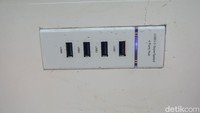 Seperti CCTV, kursi, guiding block, dan charge hp.