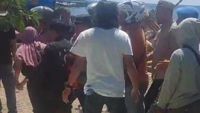 Eksekusi lahan di Bone Bolango berakhir ricuh.