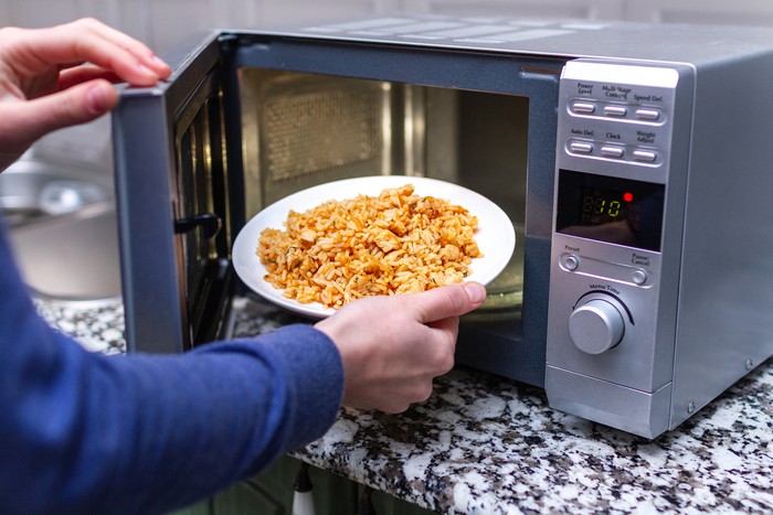 Ilustrasi microwave