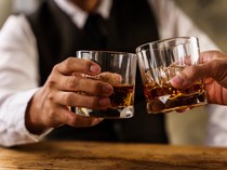 Inggris Imbau Turis Waspada Kasus Keracunan Metanol, Indonesia Salah Satunya