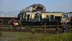 Penampakan Ringsek 2 Kereta Api yang Tabrakan di Cicalengka