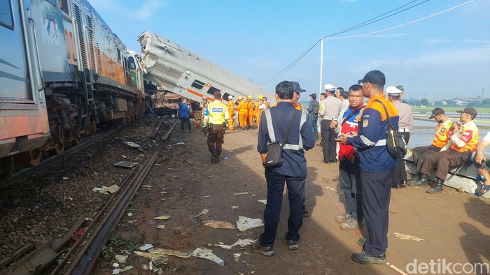 Kereta yang tabrakan di Cicalengka, Kabupaten Bandung pada Jumat (5/1/2024) pagi.