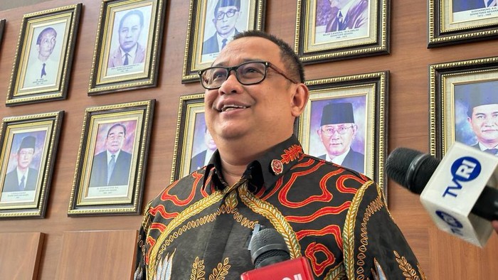 Koordinator Staf Khusus Presiden Ari Dwipayana di Istana Presiden, Jumat (5/1/2024).