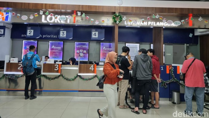 lokasi penjualan tiket ka di stasiun gubeng