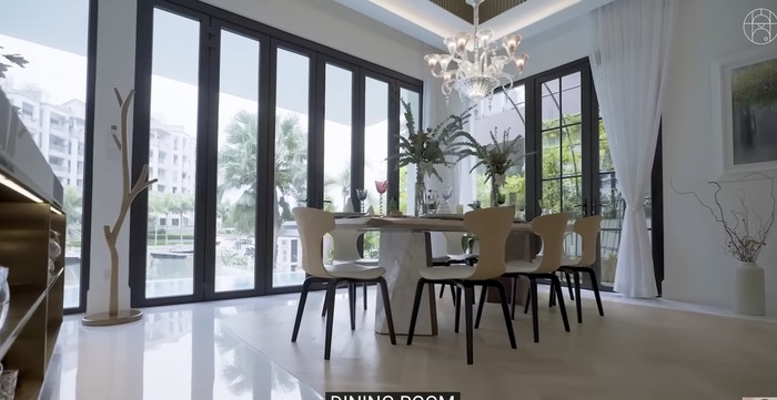 Mewah! Potret Dapur Serba Putih Milik Sosialita Singapura Jamie Chua