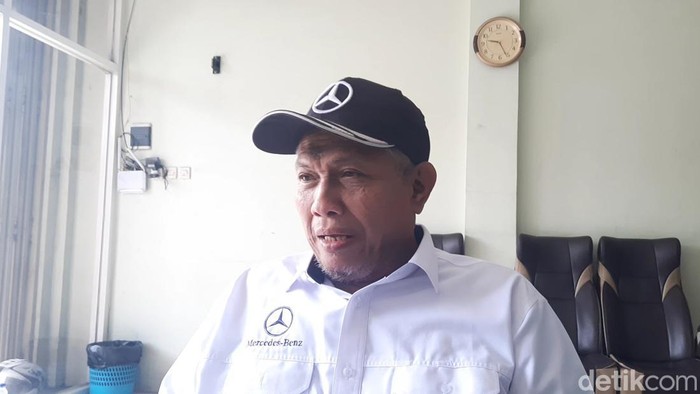 Pemilik PO Haryanto, Haji Haryanto ditemui di garasi Kudus, Jumat (5/1/2024).