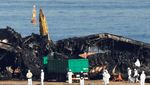 Pesawat yang Terbakar Usai Tabrakan di Bandara Haneda Mulai Dibersihkan