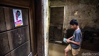 Jumlah titik banjir dan genangan di DKI Jakarta pagi ini kian menyusut. Badan Penanggulangan Bencana Daerah (BPBD) DKI Jakarta melaporkan saat ini titik rendaman air tersisa empat RT pada update pukul 08.00 WIB. 