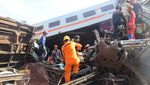 Foto Kecelakaan Kereta Turangga dan Baraya, Gerbong Terguling