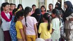 Keceriaan Anak-anak Korban Banjir Jambi Saat Dihibur Relawan