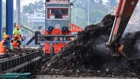 Tak hanya itu, saringan sampah ini berguna juga sebagai pengolahan sampah menjadi pupuk kompos.
