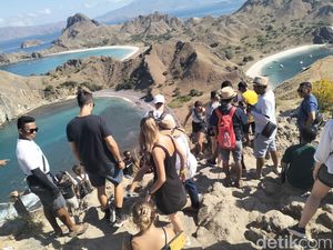 BTNK Terapkan Kuota Turis ke TN Komodo Mulai April, Bupati Sebut Kelamaan