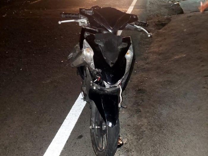 Sepeda motor yang terlibat kecelakaan di jalan Wonosari, tepatnya di timur BRI Ketandan, Pedukuhan Tegalsari, Banguntapan, Kabupaten Bantul, Selasa 92/1/2024) malam.