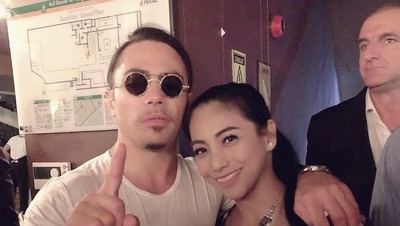 Seru! Siti KDI Makan di Restoran Salt Bae hingga Cicip Durian