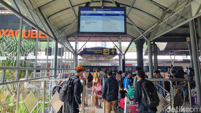 Stasiun Gubeng