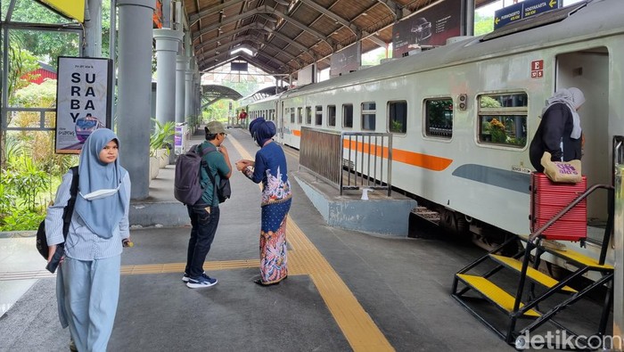 Stasiun Gubeng
