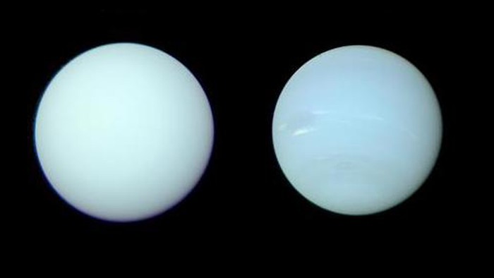 uranus dan neptunus kembaran.