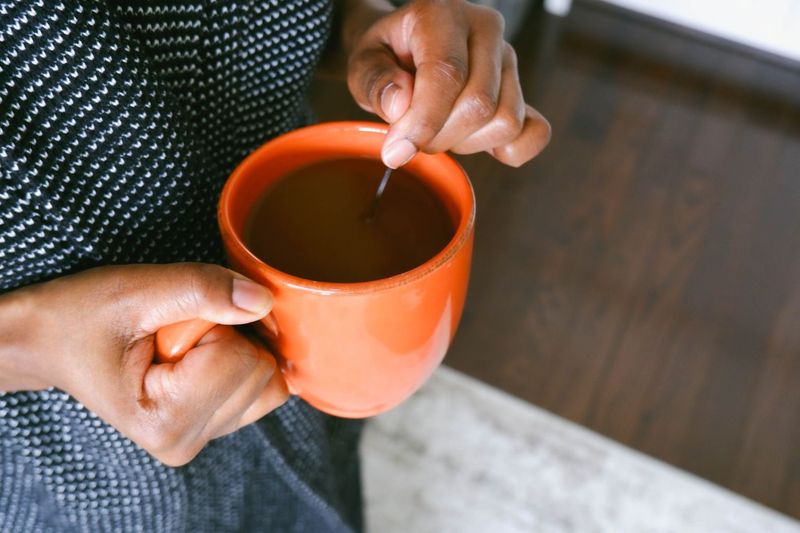 5 Tips Kurangi Rasa Gelisah dan Cemas Efek Minum Kopi