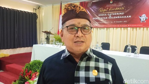 Ketua KPU Karangasem I Putu Darma Budiasa.