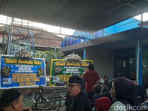 Duka Selimuti Rumah Ardiansyah Pramugara Korban Tabrakan KA di Cicalengka