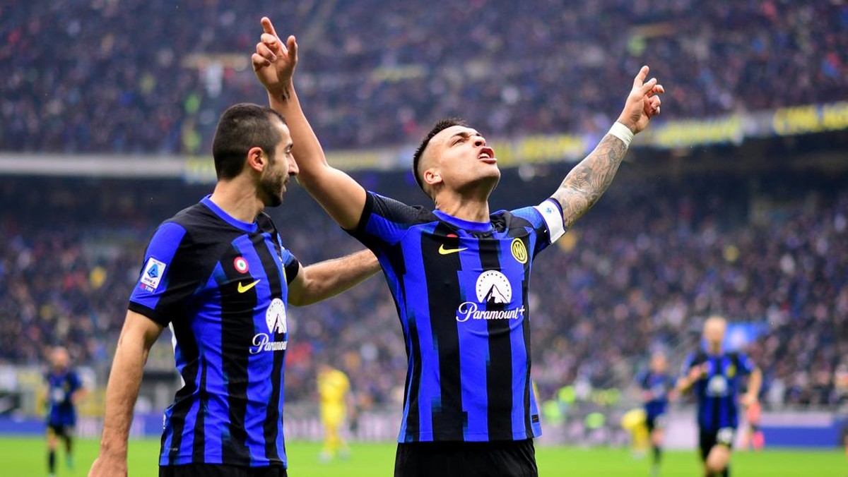 Inter Milan juara paruh musim Serie A 2023/2024 (Foto: REUTERS/DANIELE MASCOLO)