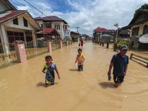 Penampakan Sungai Penuh di Jambi yang Kembali Dilanda Banjir