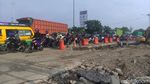 Potret Kepadatan Imbas Penutupan Flyover Juanda