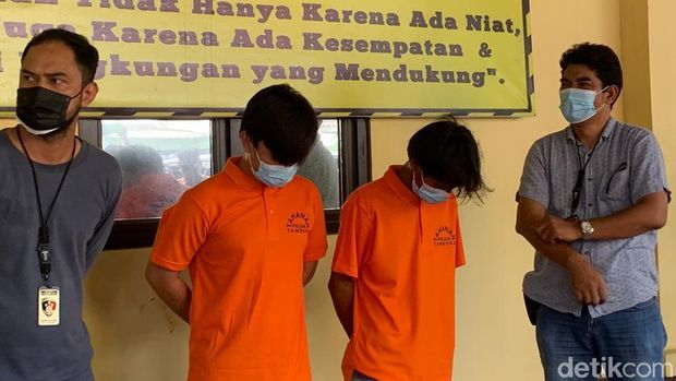 Polisi menangkap asisten Saipul Jamil dan penjual norkotika.