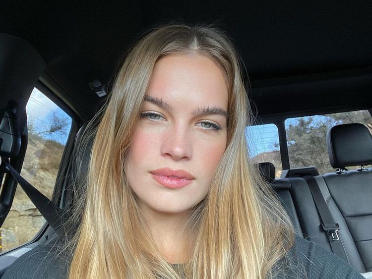 7 Potret Stormi Bree, Model yang Dikabarkan Kencan dengan Joe Jonas