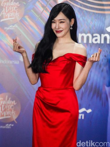 tiffany young tiffany young