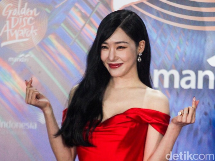 tiffany young tiffany young
