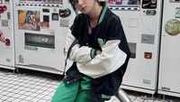 Selain itu, di Instagramnya pula, Zee JKT48 kerap membagikan keseruan lainnya. Banyak momennya saat menikmati kuliner. Foto: Instagram @jkt48.zee