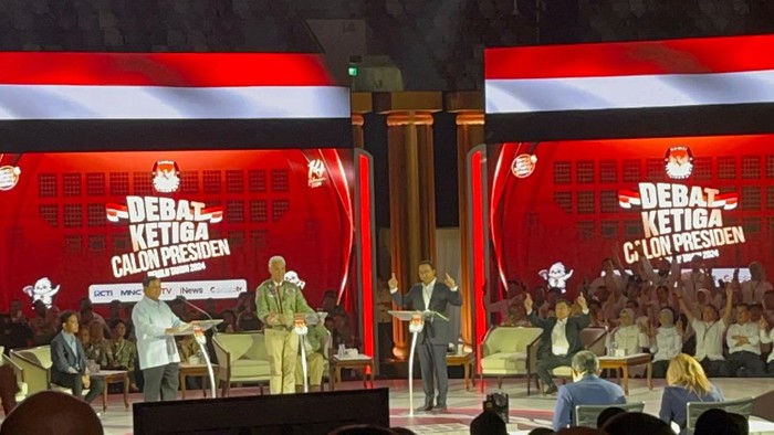 Anies Baswedan di debat ketiga Pilpres 2024