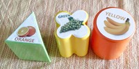Siapa yang menyangka kalau daftar mainan anak berikut ini sepertinya gagak desain. Bukannya menjadi lucu atau keren, malau tampak aneh dan menyeramkan.