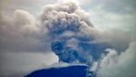 Potret Gunung Marapi yang Kembali Erupsi