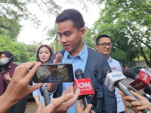 Respons Gibran Soal Penampilan Prabowo dalam Debat Capres Ketiga