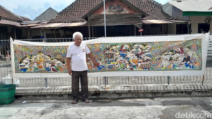 Joko Sriyono juru sungging terakhir wayang beber di Solo dan karya