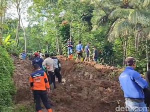 Longsor di Tasikmalaya, Akses Jalan Dua Desa Terputus
