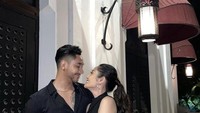 Baru-baru ini video Krisjiana dan Siti viral di media sosial, yang menunjukkan Krisjiana berbicara kasar ke sang istri. Meski Krisjiana menganggap love languange setiap pasangan berbeda.  Foto: Instagram @krisjianabah