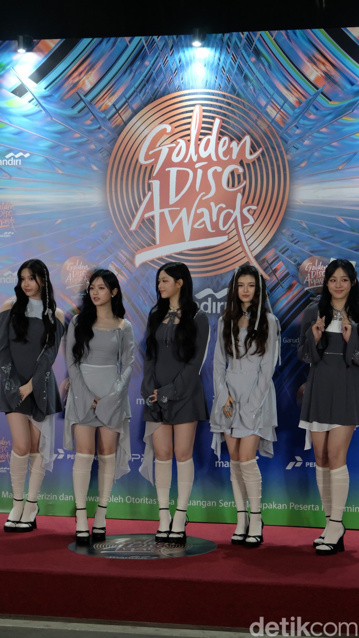 NewJeans Cantik Banget di GDA 2024