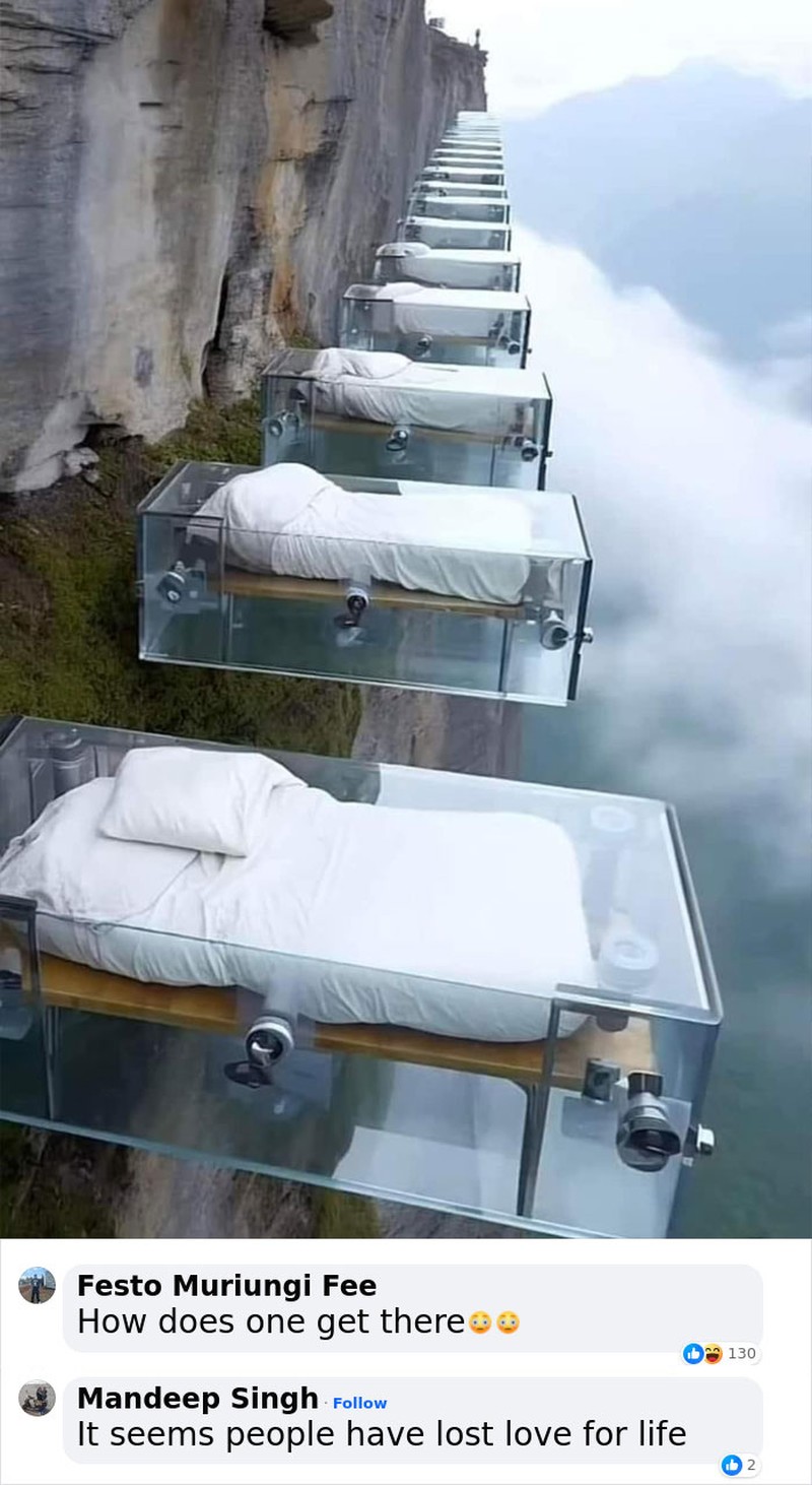 Saking canggihnya AI, teknologi ini mampu menghadirkan ilusi namun terasa nyata bagi sebagian orang. Beberapa contohnya pada deretan gambar berikut.