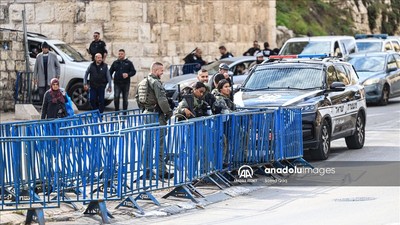 Israel Batasi Jemaah ke Masjid Al Aqsa hingga Usir Pakai Gas Air Mata