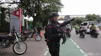 Ditlantas Polda Metro Jaya juga menyiapkan rekayasa lalu lintas di sekitar kawasan GBK. Penerapan rekayasa lalu lintas ini bersifat situasional, artinya tergantung kondisi dan situasi di lapangan.