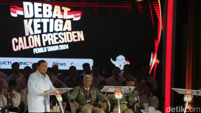 Prabowo Tegaskan Visi Pertahanan di Debat Ketiga Pilpres 2024