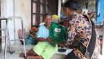Ribuan Paket Sembako untuk Kaum Dhuafa